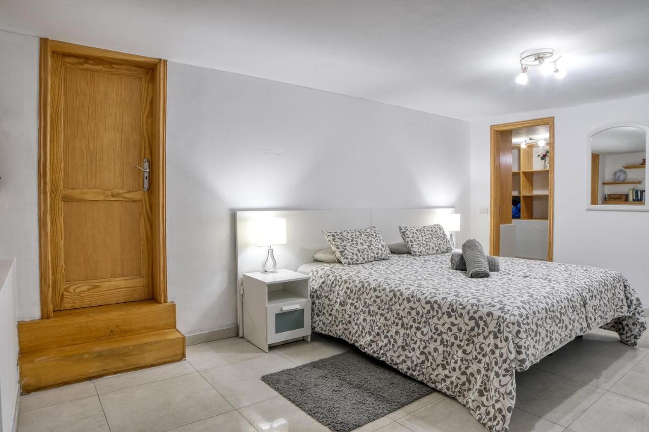 Studio Etna-Near Playa Flamingo بلايا بلانكا المظهر الخارجي الصورة